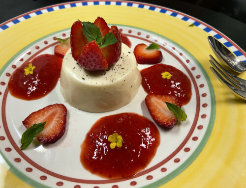 Panna Cotta mit Erdbeeren